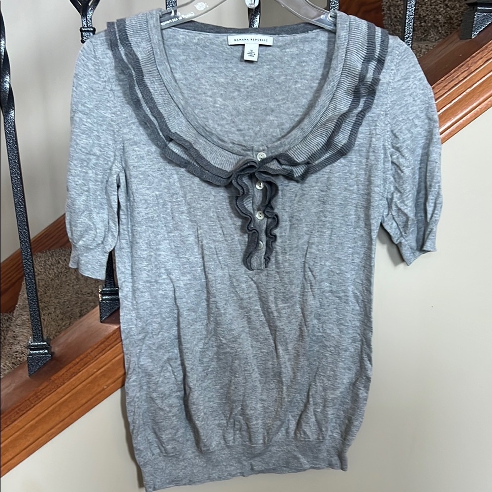 Banana Republic Gray Puff Sleeve Blouse with Sailor Collar